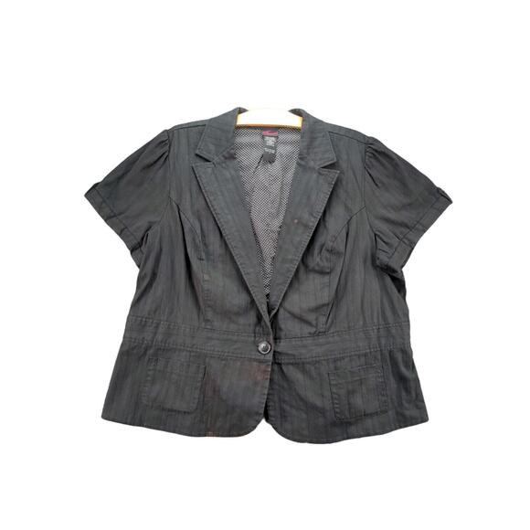 Torrid 1 Button Jacket Womens Size 4 Black Short Sleeve V Neck - Picture 1 of 9